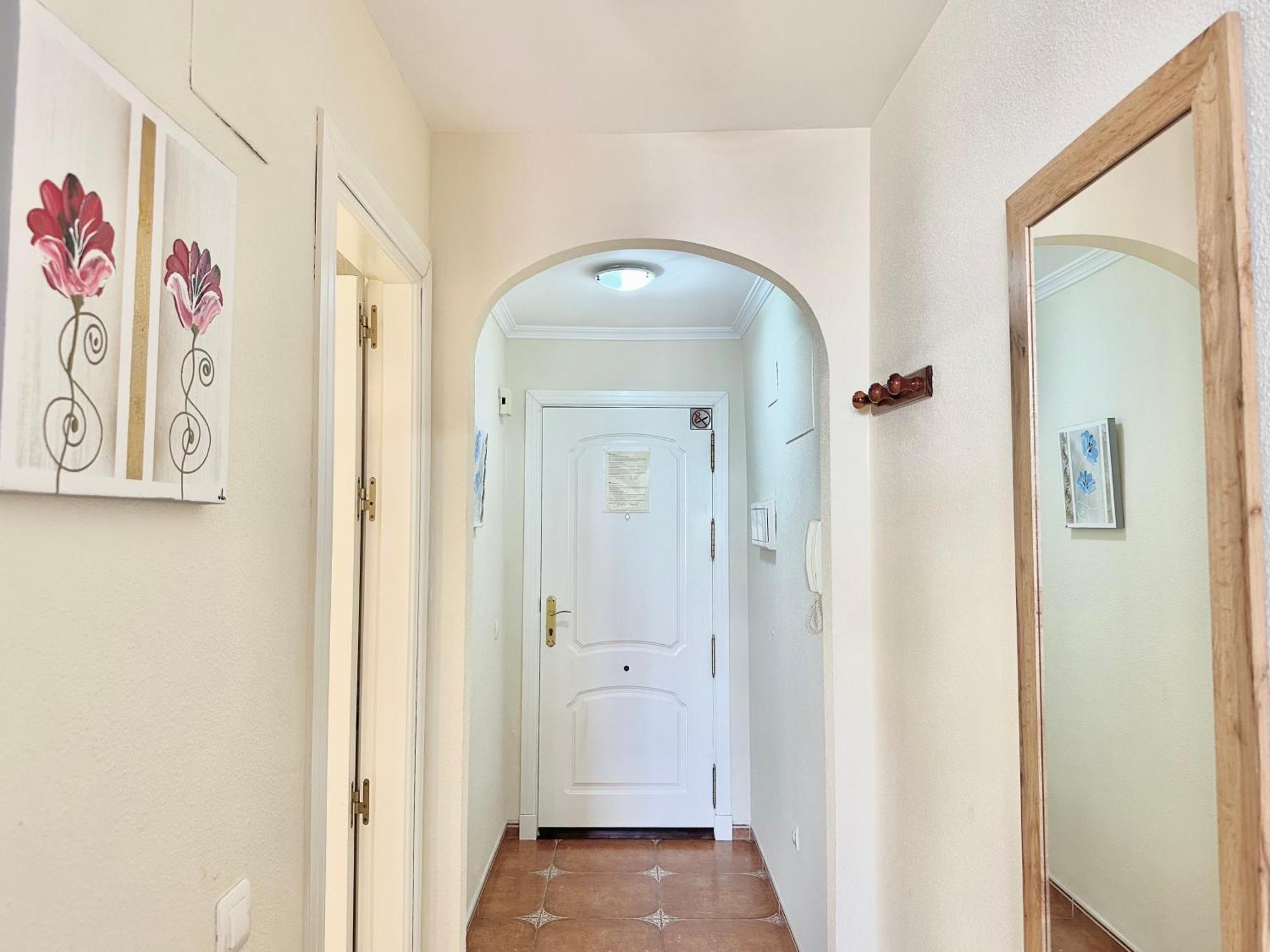 Costa Del Sol Seaside Studio - 5 Mins From Beach Фуeнхирола Екстериор снимка